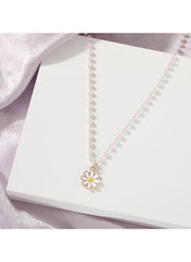 Huitich flower pearl beaded necklace with delicate white flower pendant and pearl chain