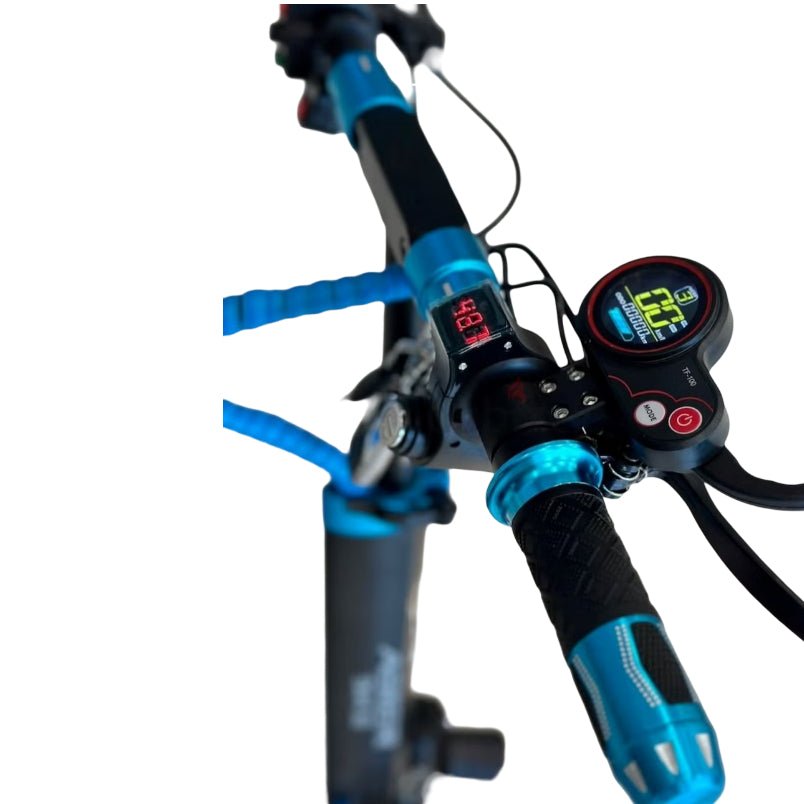 Aster 2000W urban commuter scooter handlebar with digital speedometer and control buttons