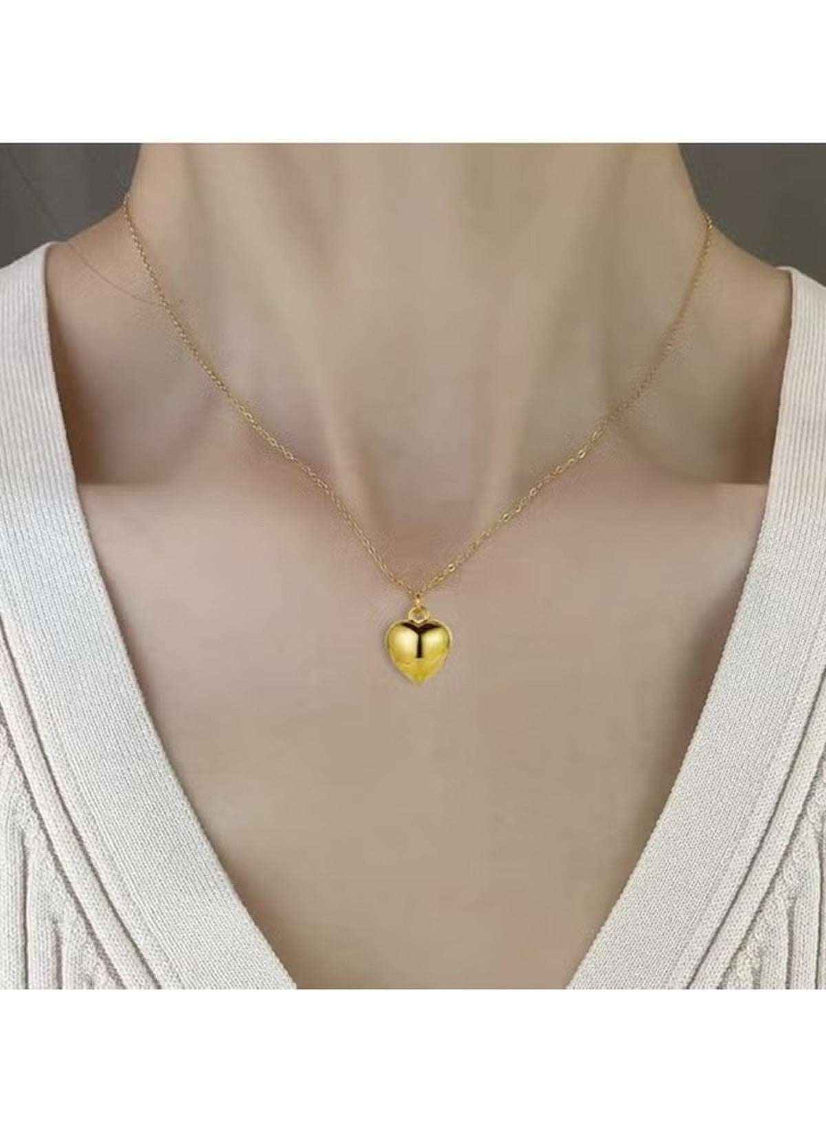 Huitich gold heart pendant jewelry set with delicate chain worn on neck