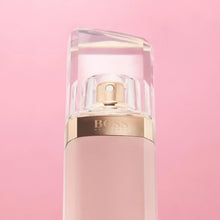 Clear faceted eau de parfum sprayer top with gold ring