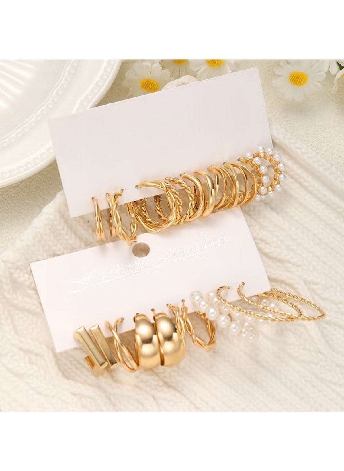 Huitich 12 - piece Gold Hoop Earring Set with Pearls - Mumzar