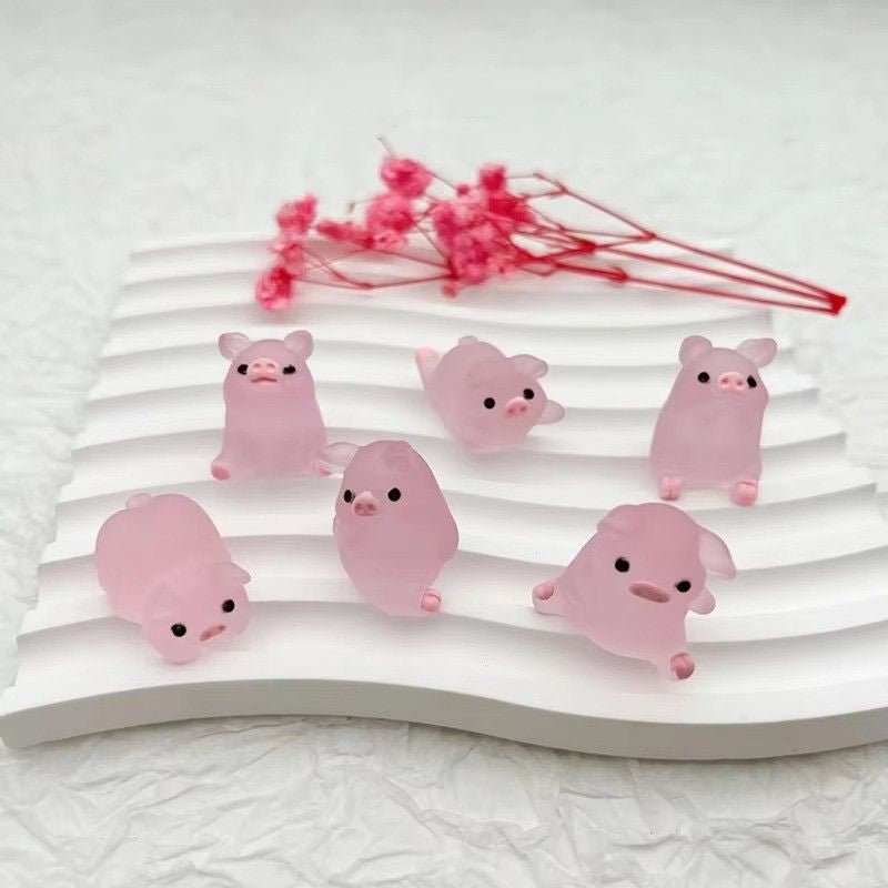 Huitich A - Express Glow in the Dark Piggy Ornaments Set of 6 - Mumzar