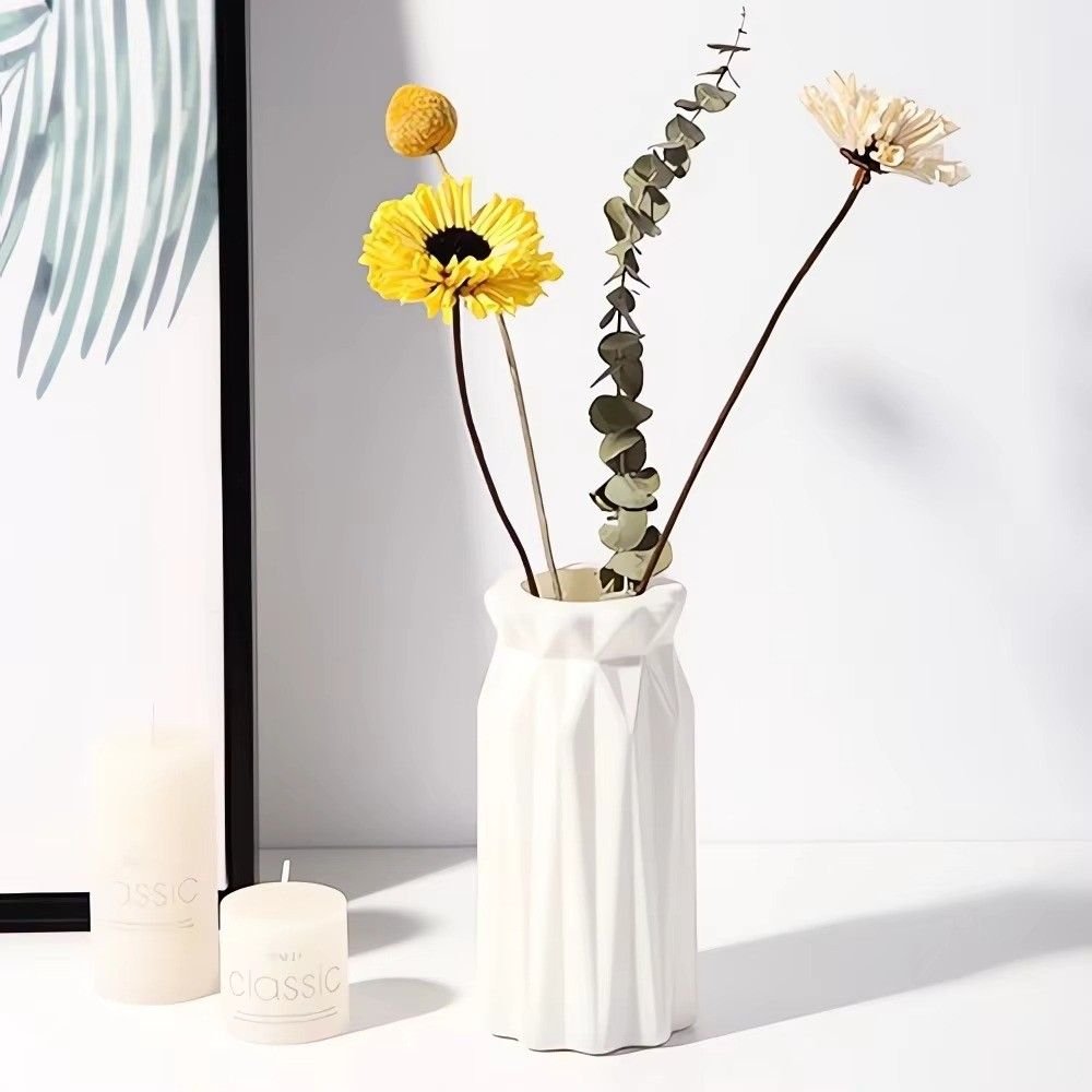 Huitich A - Express Nordic Plastic Vase for Modern Decor - Mumzar