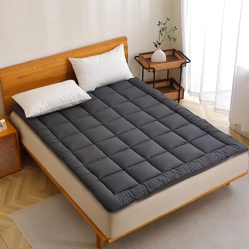 Huitich A - Express Quilted Mattress Pad with Lacing - Mumzar