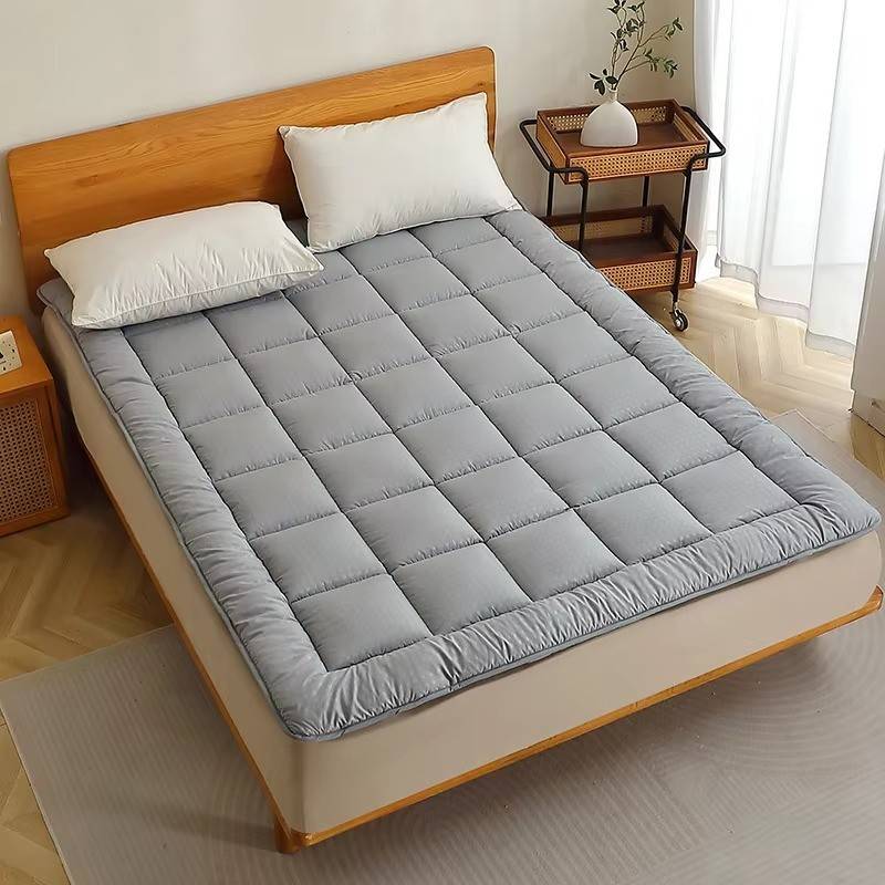 Huitich A - Express Quilted Mattress Pad with Lacing - Mumzar