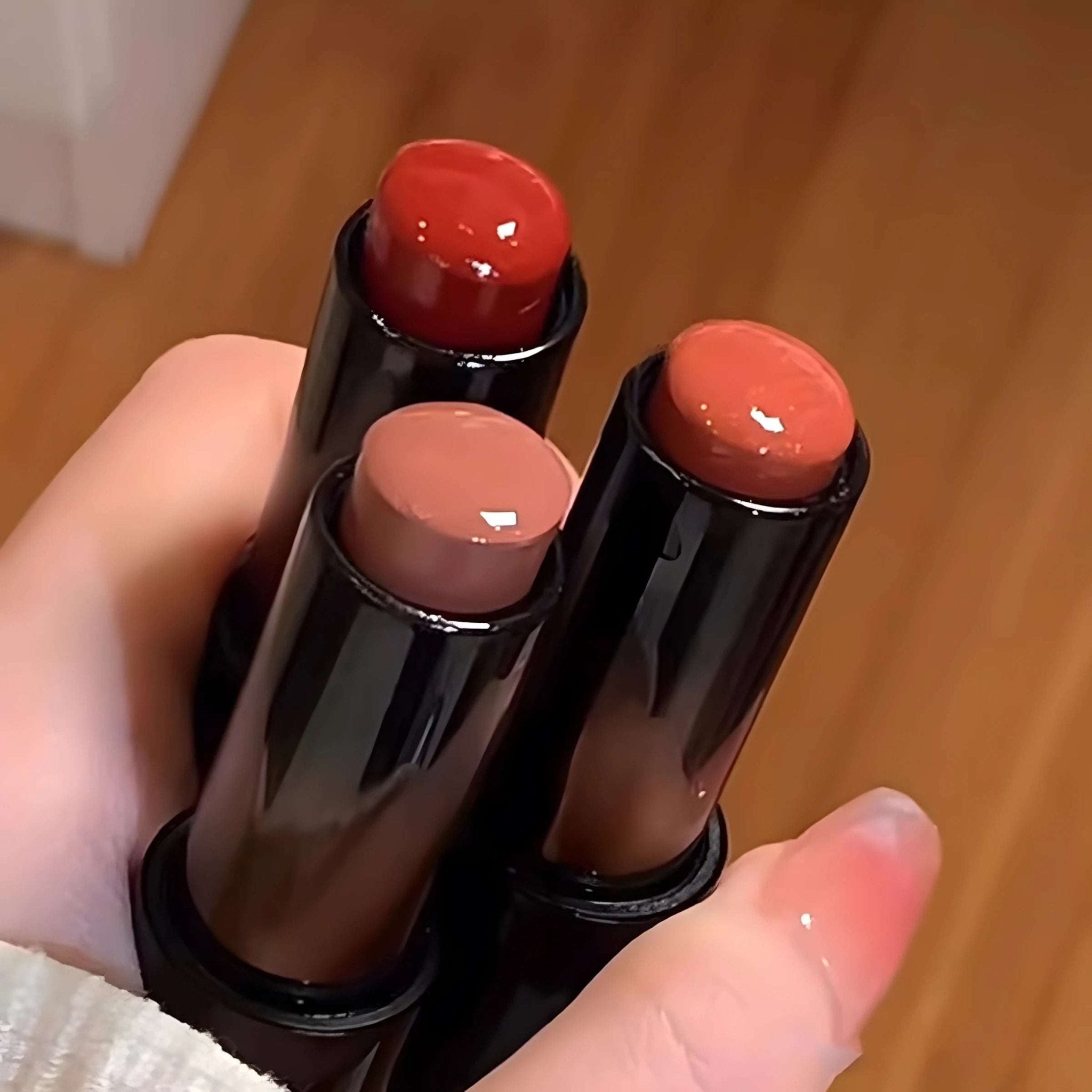 Huitich A - Express Waterproof Moisturizing Lipstick - Mumzar