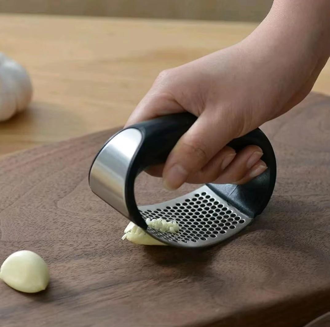 Huitich Stainless Steel Garlic Press Manual Mincer - Mumzar