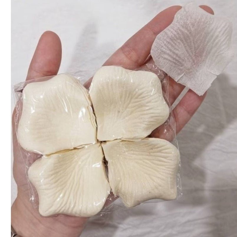 Huitich White Artificial Rose Petals for Decoration - Mumzar