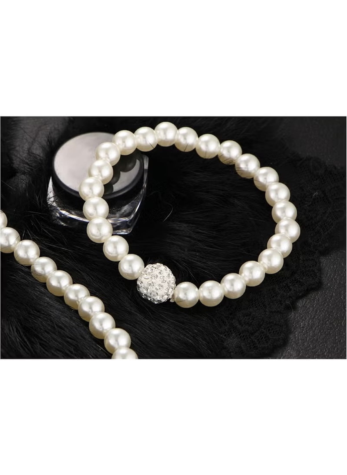 Huitich imitation pearl jewelry set featuring a pearl bracelet with a decorative rhinestone bead