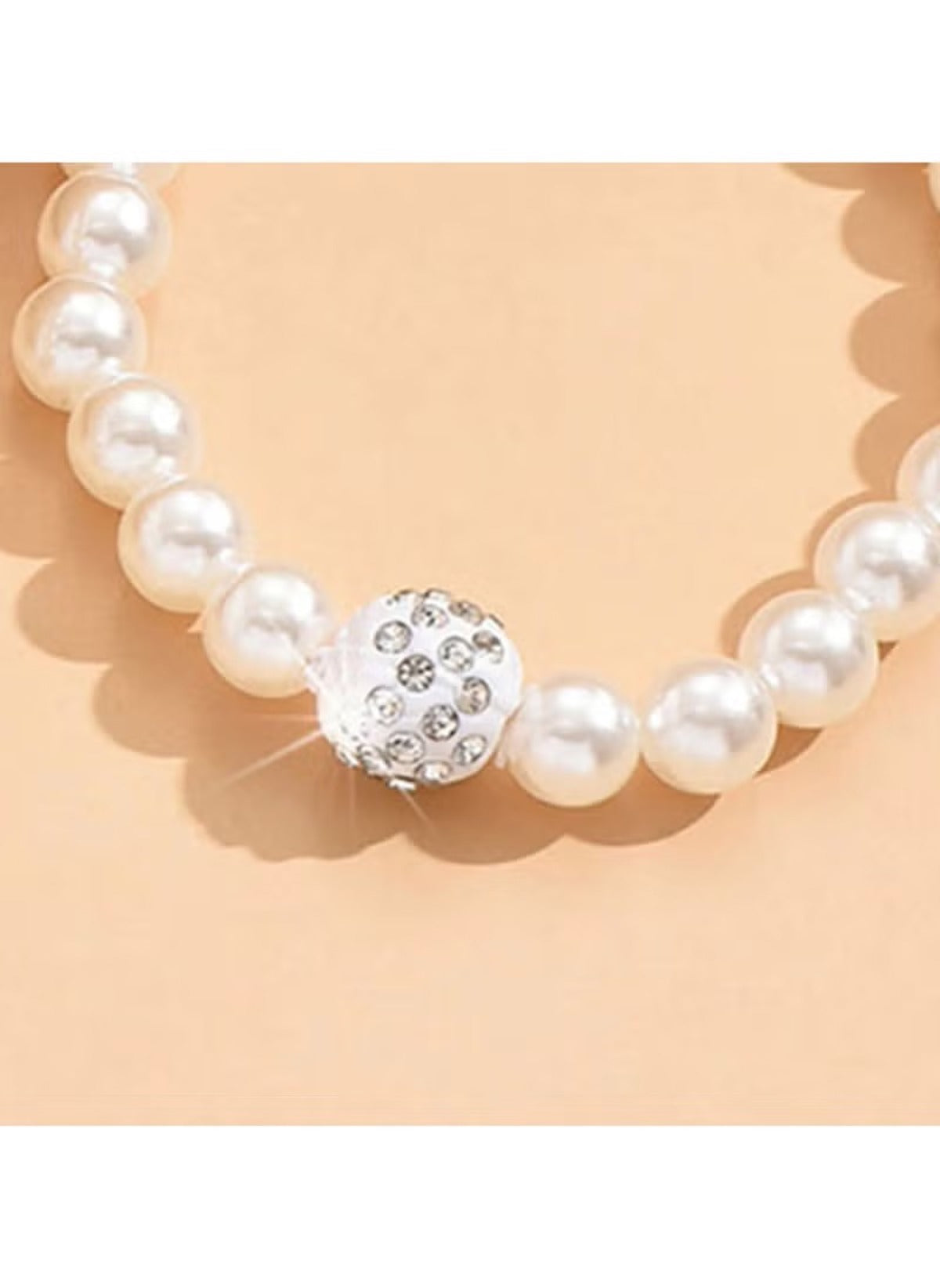 Huitich imitation pearl jewelry set featuring a pearl necklace with a rhinestone-studded clasp