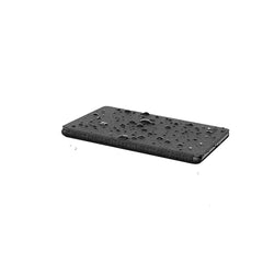 Water-resistant Kindle Paperwhite 11th Generation cover in black protecting device from water droplets
