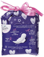 Teen night pads with wings pack, purple cover with hearts and moon icons, pink ribbon