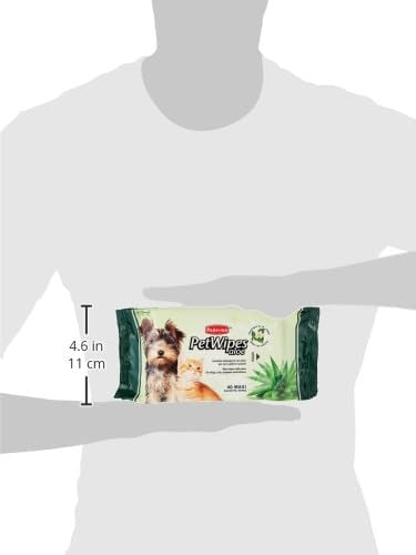Padovan Aloe Pet Wipes for Dogs and Cats in a convenient packaging for easy use