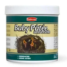 Padovan baby pâtée tub with green label and beige product inside