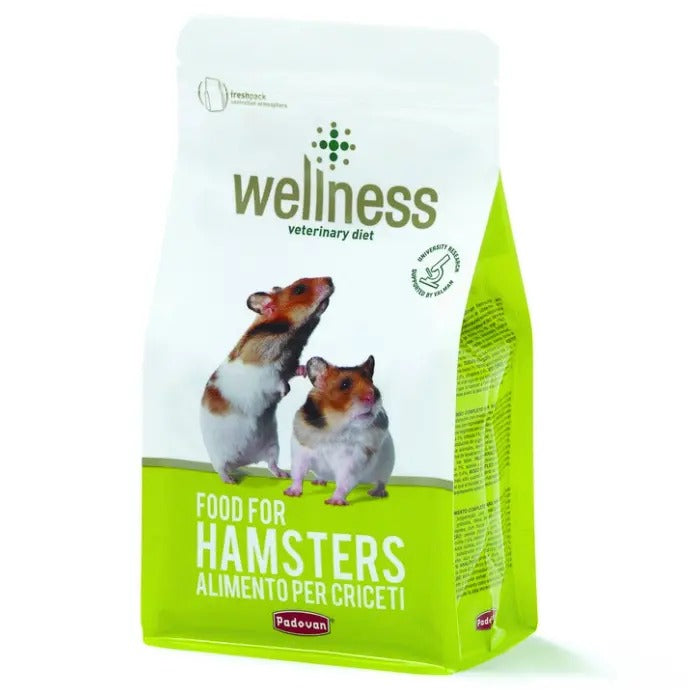 Padovan hamster food 1kg packaging featuring two happy hamsters on the front for optimal nutrition