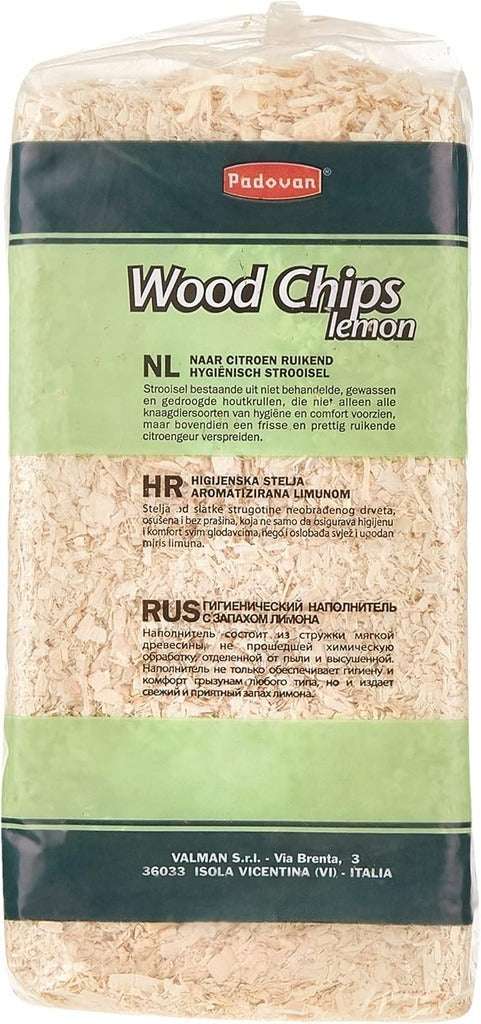Padovan lemon scented wood chips for small animals in a clear packaging for pet bedding