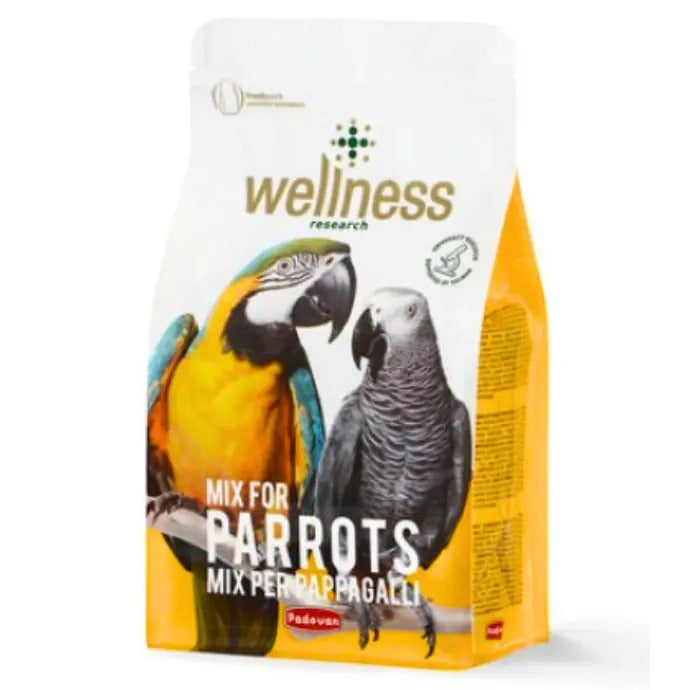 Padovan Wellness Parrot food 750g with a colorful bag featuring macaw and African grey images