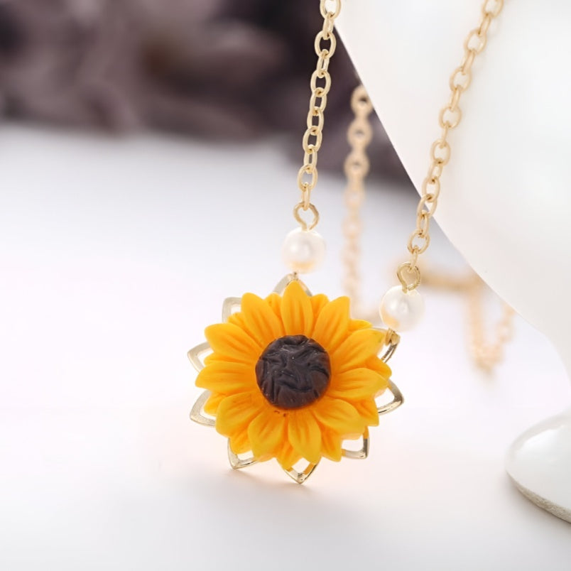 Sunflower Pendant Necklace with Pearl Accents – Yellow