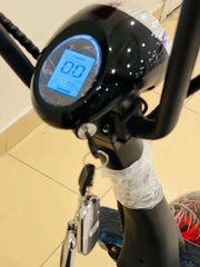 RohaN Wings X8 electric scooter UAE dashboard showing speedometer and key ignition