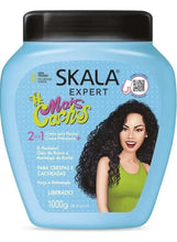 Hair cream: Mais Cachos 2-in-1, light blue bottle with dark cap