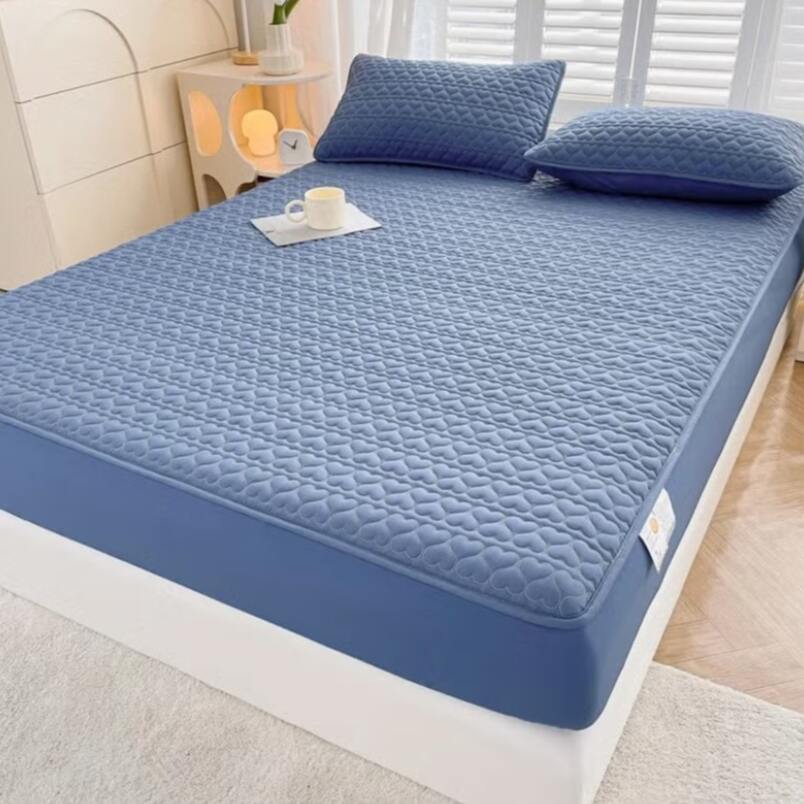 Huitich fitted sheets on bed with waterproof king size mattress topper in blue quilted design