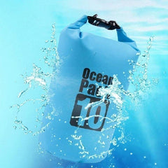 Huitich waterproof sport shoulder bag in blue showing water splash to highlight water resistance