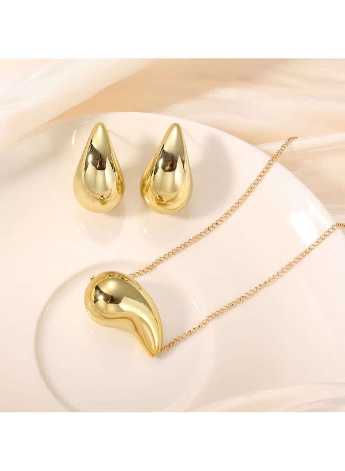 Gold Waterdrop Jewelry Set – Necklace & Earrings for Women
