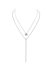 Delicado collar de perlas con forma de Y en tono dorado