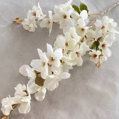 Huitich artificial white floral arrangements for events with delicate petals and green leaves