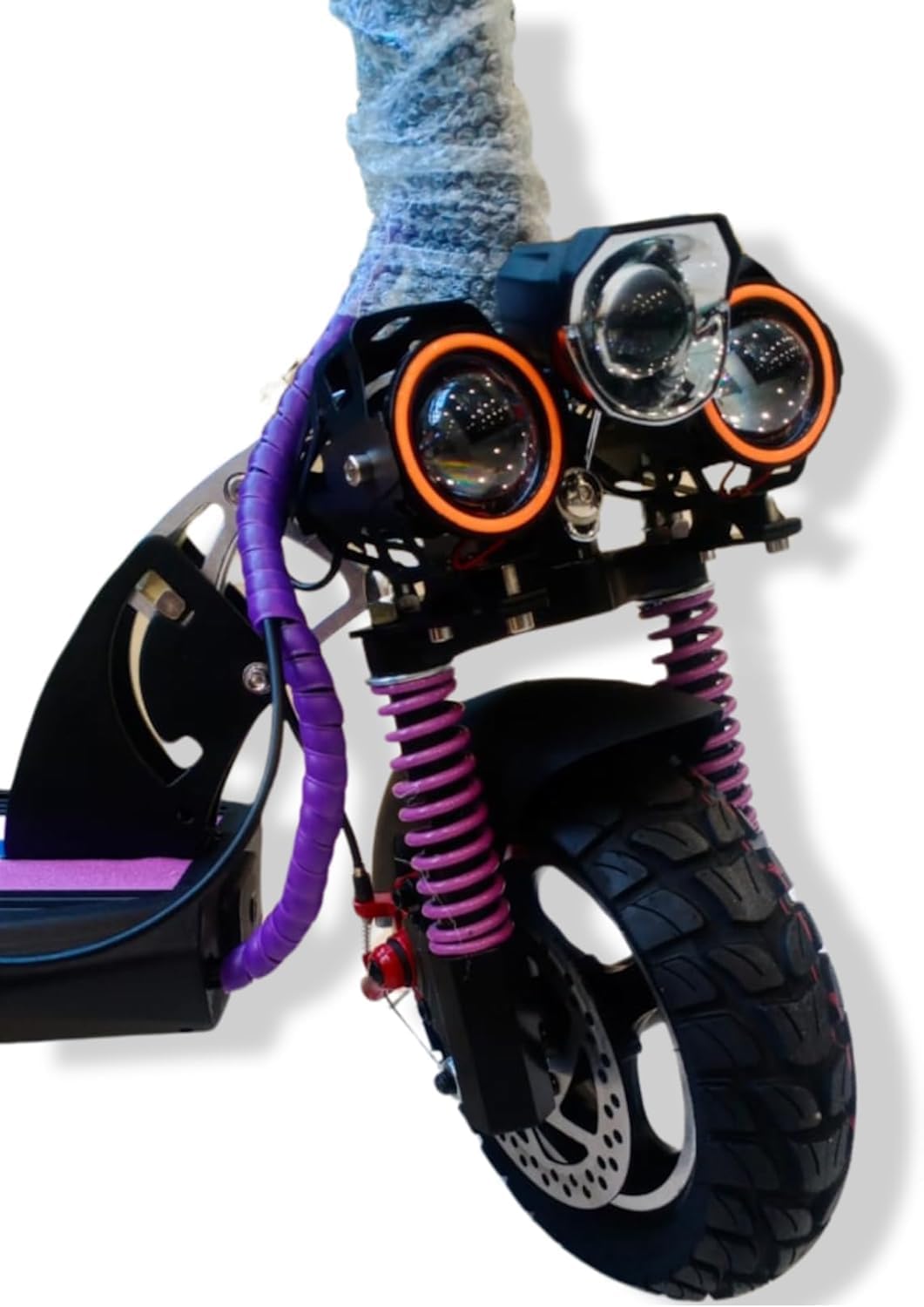 Front view of Winner sky 1200W high power electric scooter with dual headlights and thick tire
